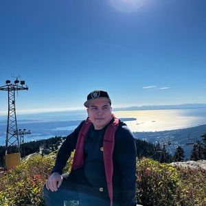 Meet your Posher, John Reggie Esoreta